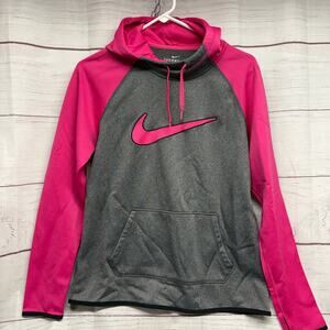 Nike Therma FIT Womens Medium Gray Pink Swoosh Pullover Hoodie 715597
